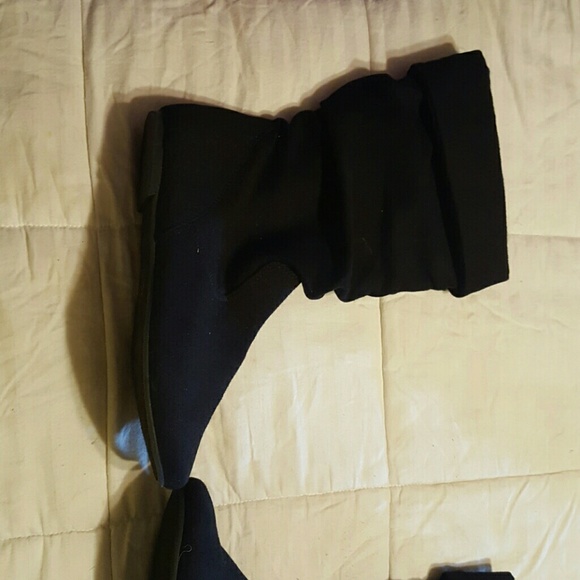 Shoes - 8.5 boots